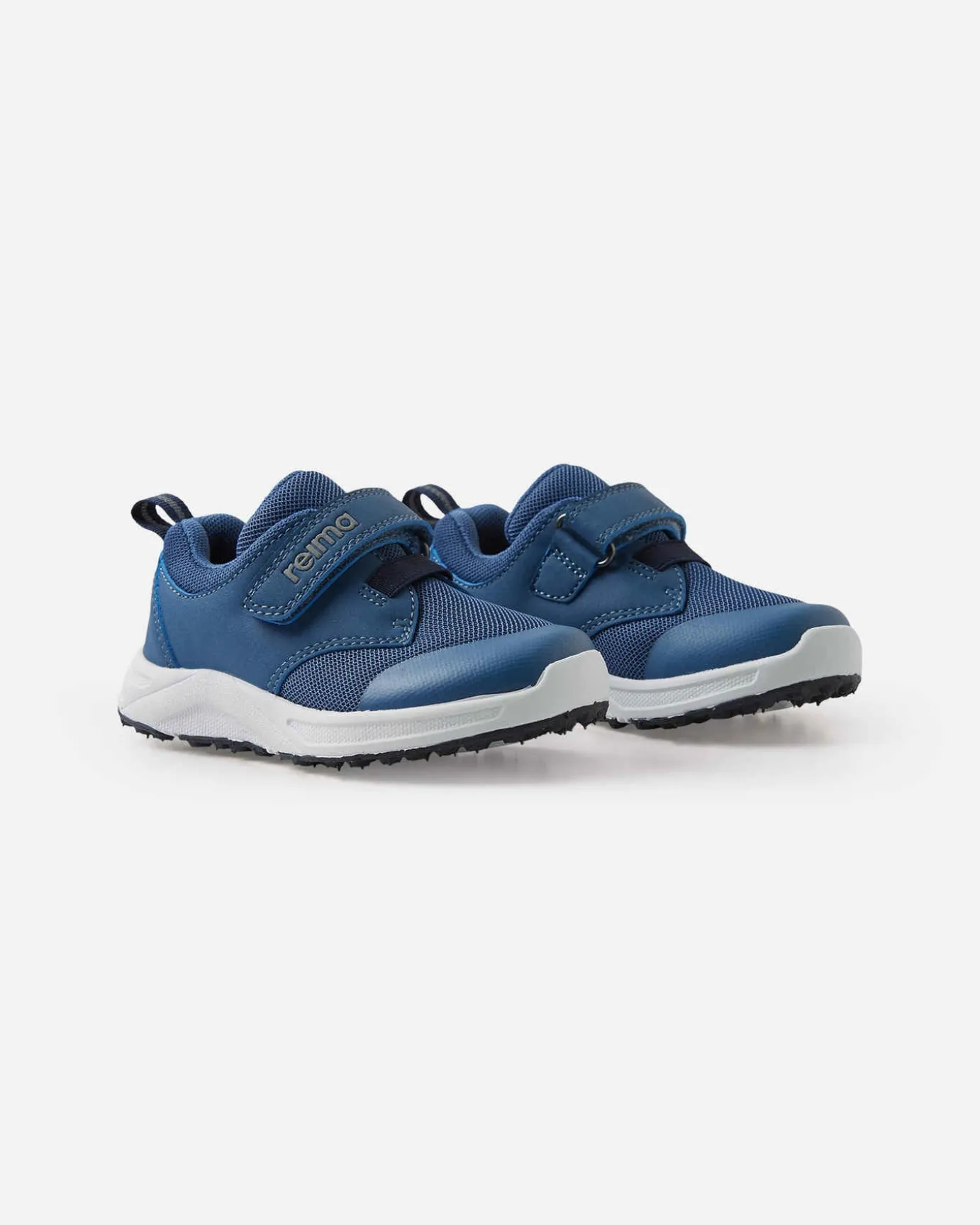 Breathable Lightweight Sneakers - Ekana