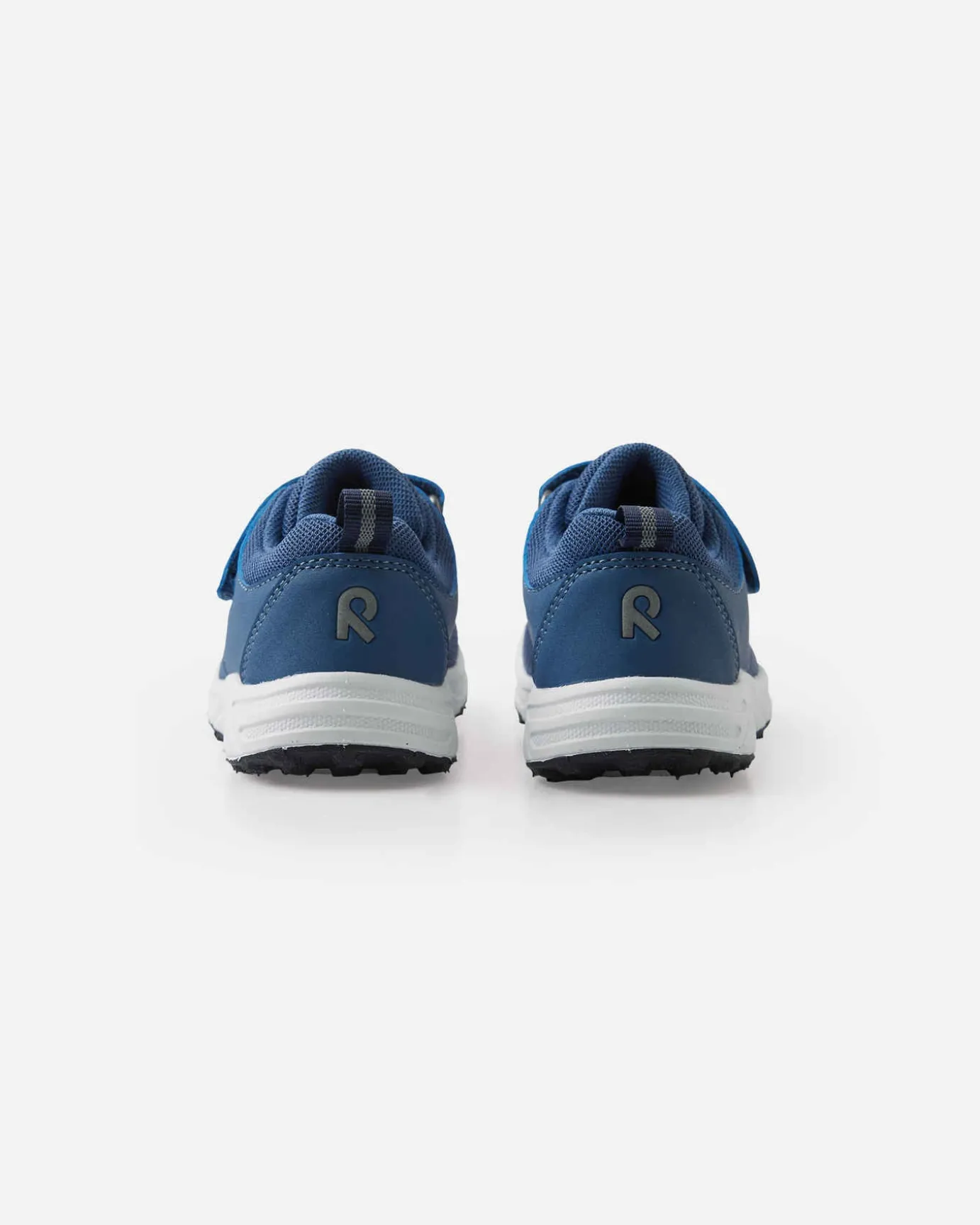 Breathable Lightweight Sneakers - Ekana