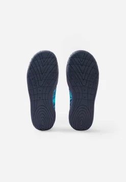 Water Shoes - Lean